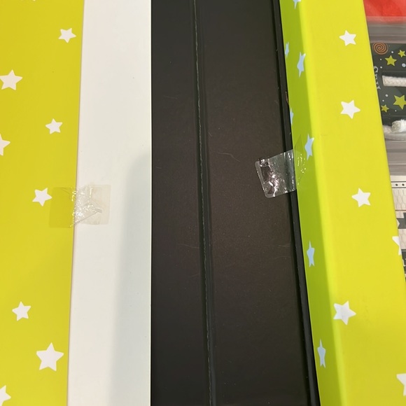 NIB Magic Tricks box - Picture 3 of 6